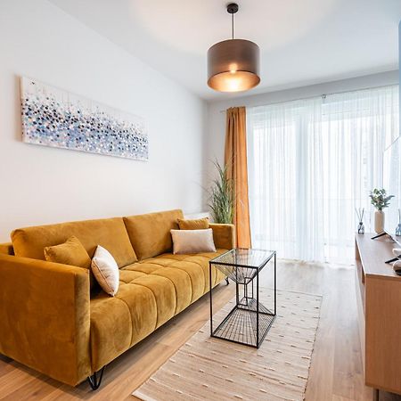 Blooming Budapest Apartment With Free Underground Parking Eksteriør bilde